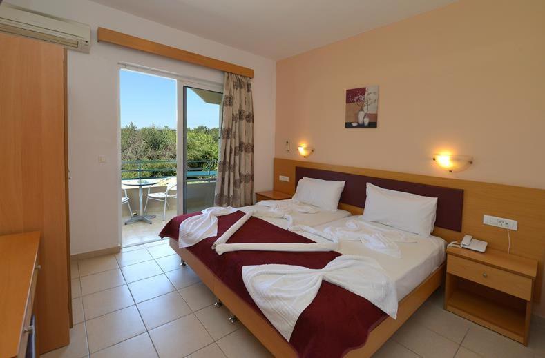Barbie Hotel Apartments Ialysos  Esterno foto