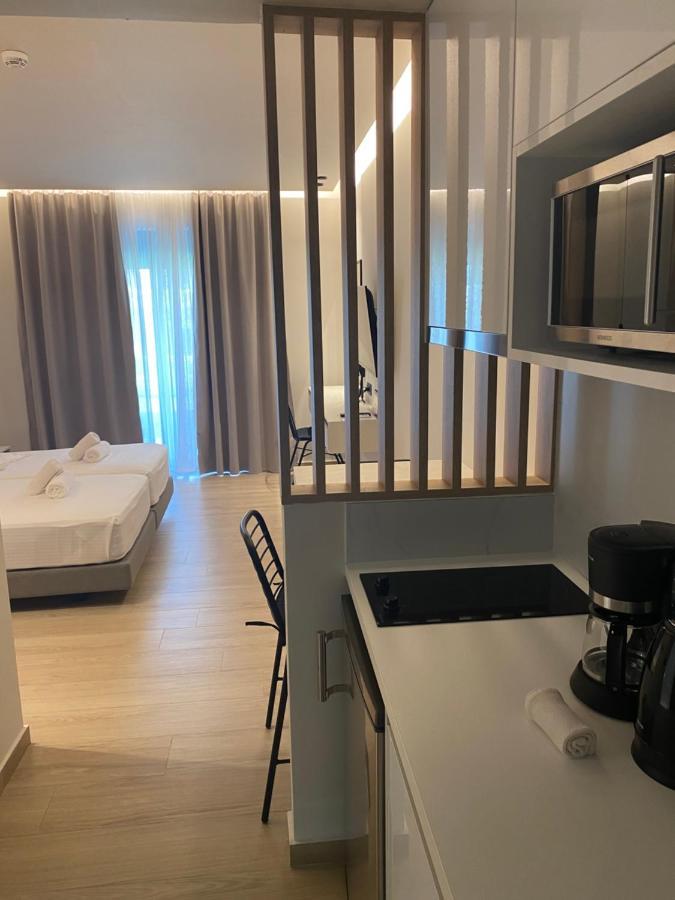 Barbie Hotel Apartments Ialysos  Esterno foto