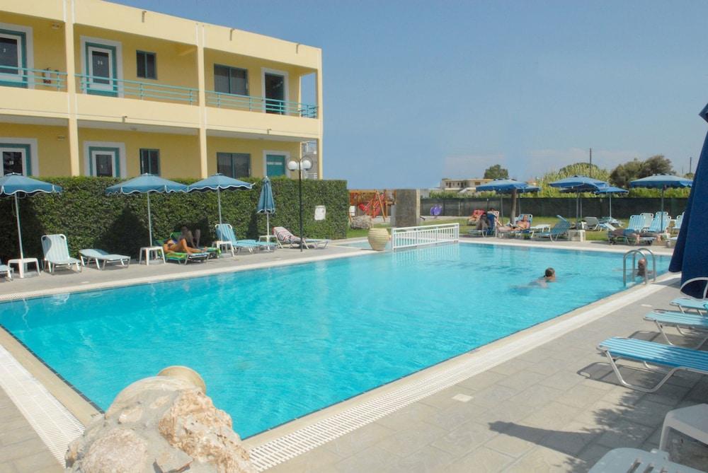 Barbie Hotel Apartments Ialysos  Esterno foto