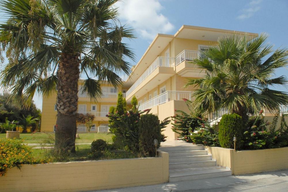 Barbie Hotel Apartments Ialysos  Esterno foto